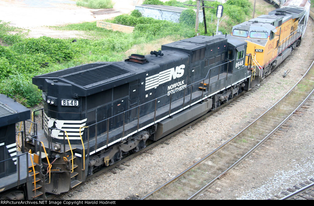 NS 8648 